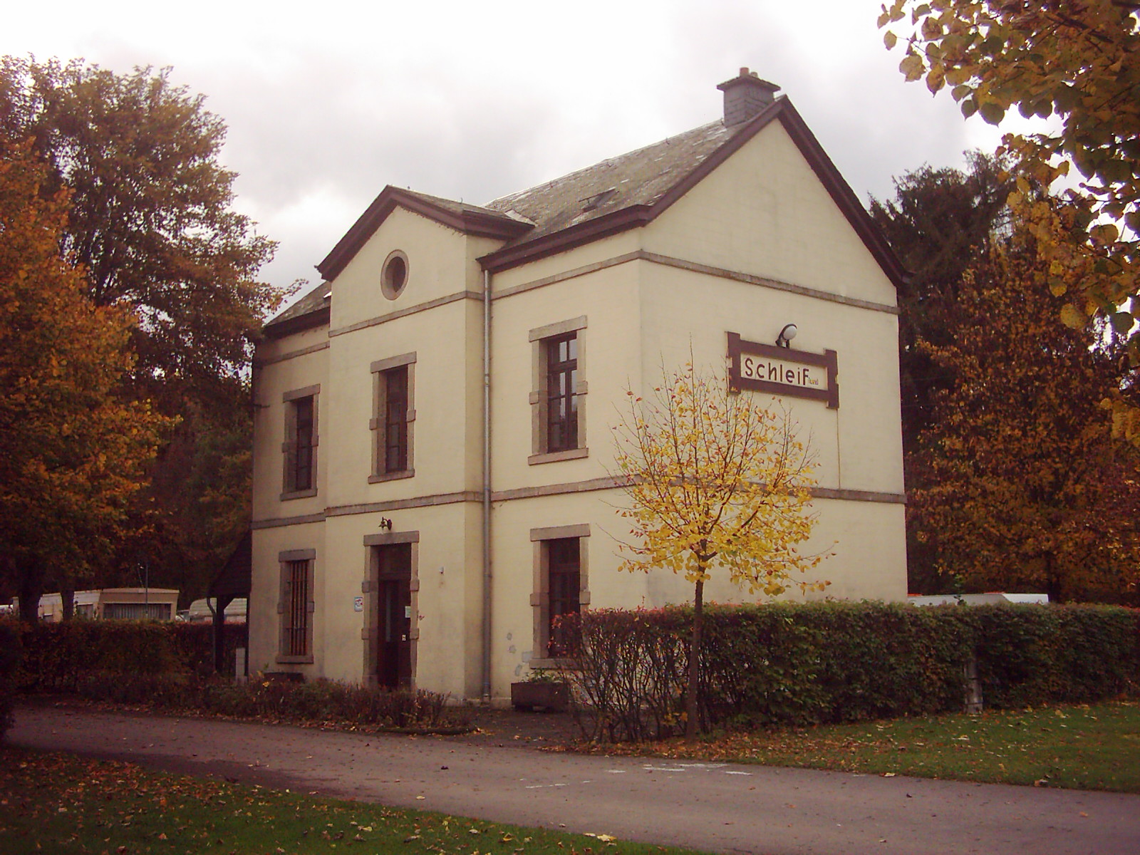 Bild "Geschichte:Bahnhof_Schleif.jpg"